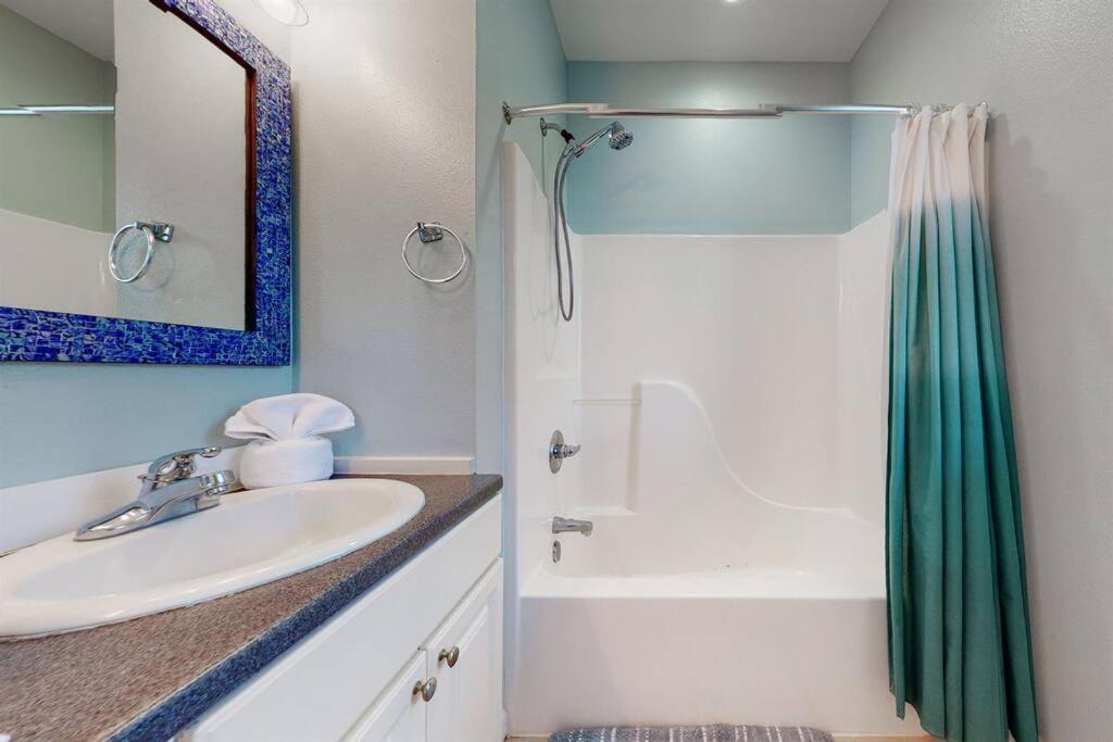 Eye-Catching Property W/ Picturesque Coastal Views Gulf Shores Exterior foto